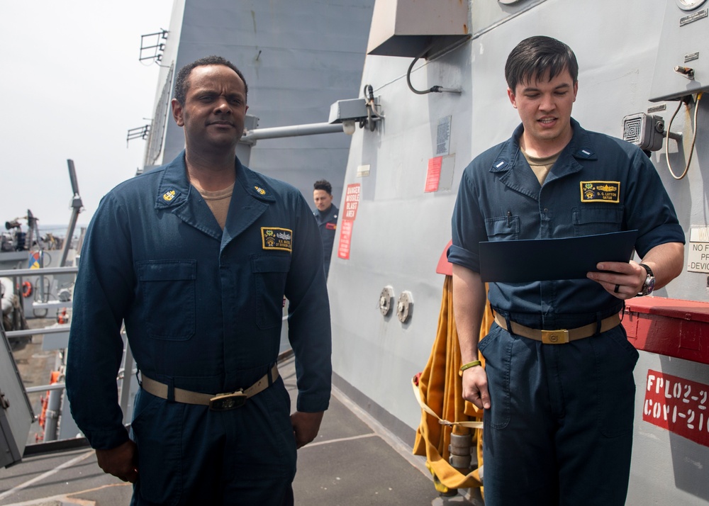 Sailor Re-Enlists Aboard USS John Finn (DDG 113)