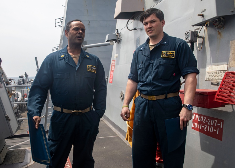 Sailor Re-Enlists Aboard USS John Finn (DDG 113)