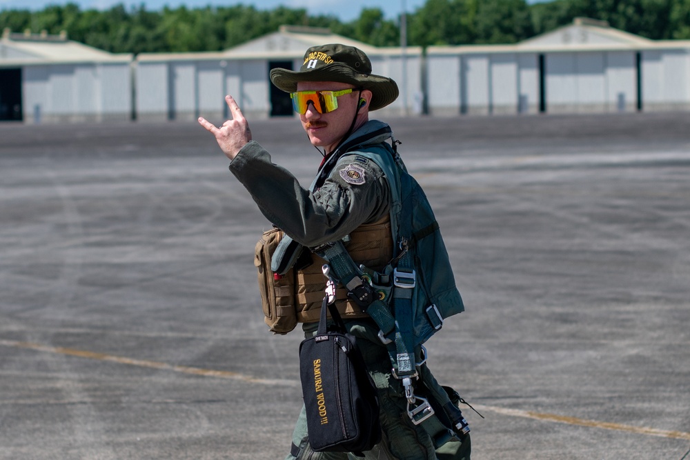 Fighting Falcons Flock to the Philippines