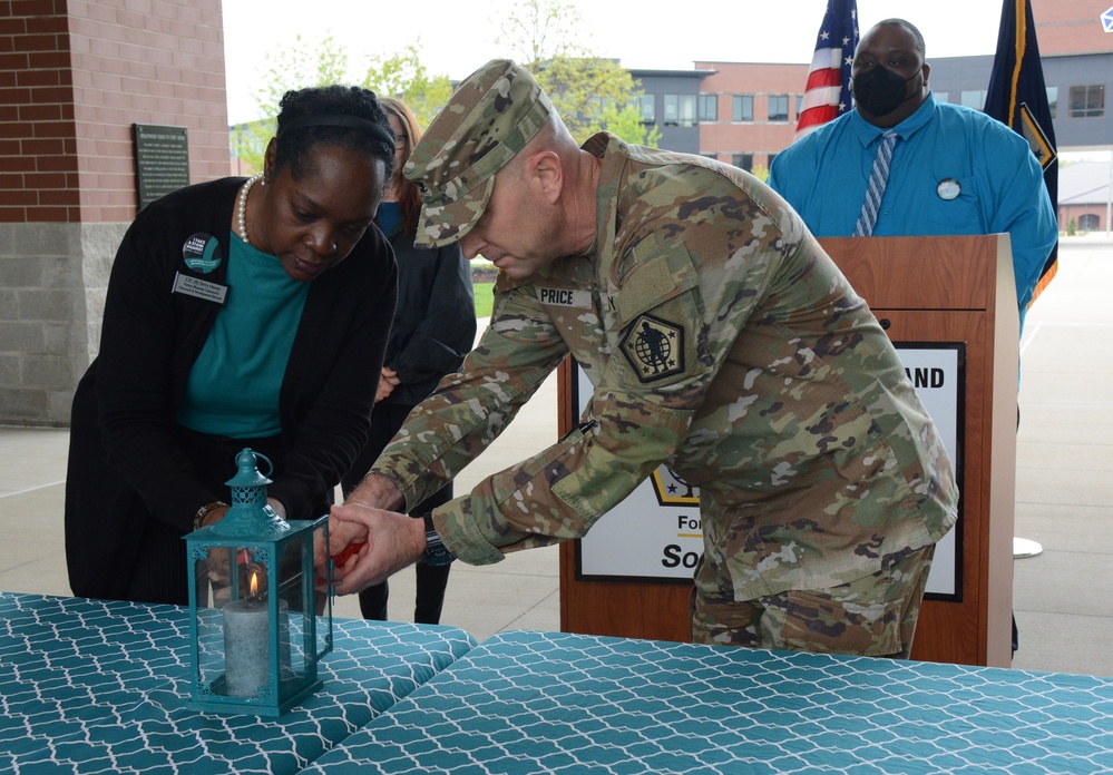 HRC Soldiers, civilians focus on sexual assault, harassment awareness, prevention