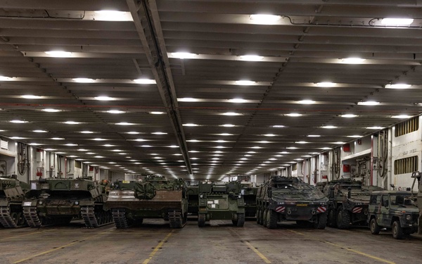 DEU Armored Vehicles Arrive, Sardinia