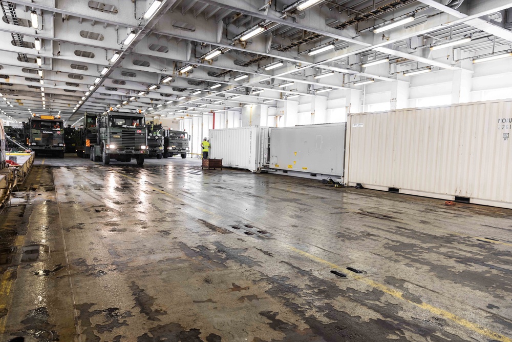 DEU Armored Vehicles Arrive, Sardinia