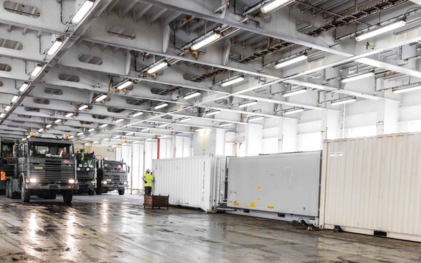 DEU Armored Vehicles Arrive, Sardinia