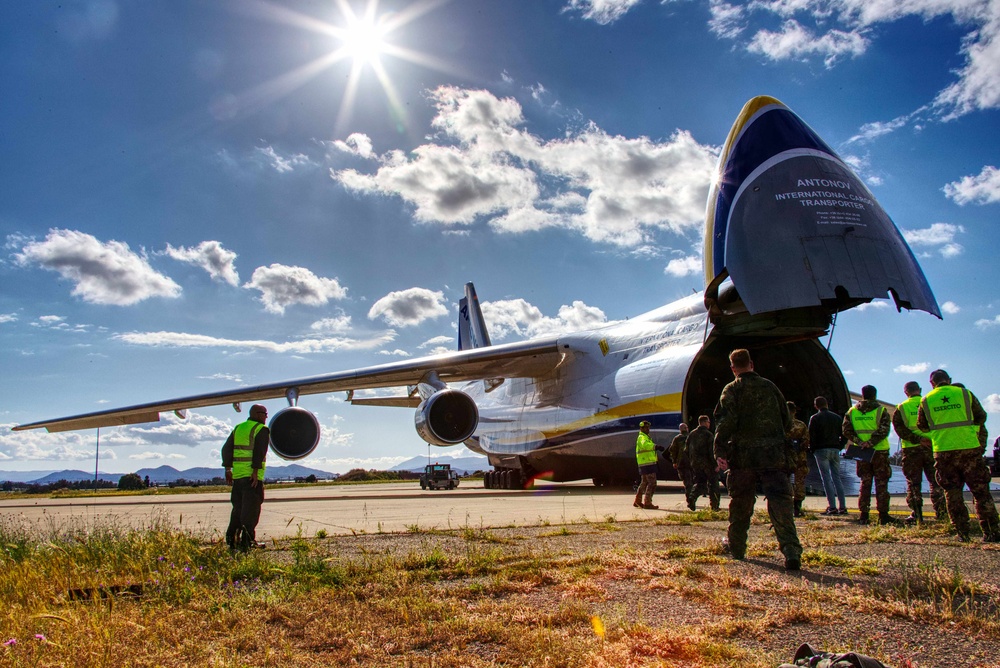 Noble Jump 23: Antonov An-124 Ruslan Delivers German Tiger Attack Helicopters, Sardinia