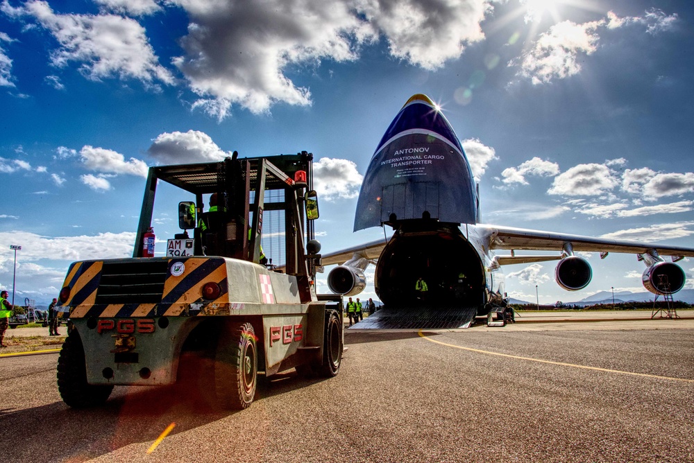 Noble Jump 23: Antonov An-124 Ruslan Delivers German Tiger Attack Helicopters, Sardinia