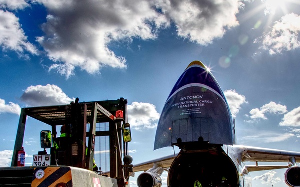 Noble Jump 23: Antonov An-124 Ruslan Delivers German Tiger Attack Helicopters, Sardinia