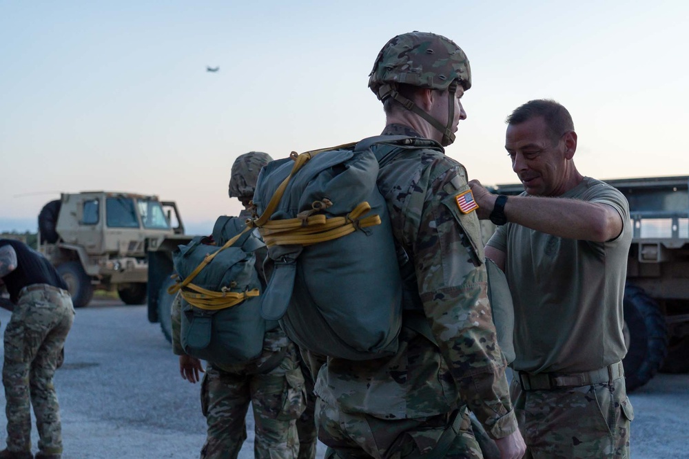 7th Special Forces Group (Airborne) Executes High-Stakes Parachute Jump for Training and Currency Maintenance