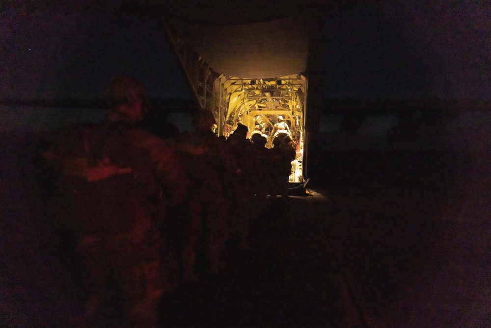 7th Special Forces Group (Airborne) Executes High-Stakes Parachute Jump for Training and Currency Maintenance