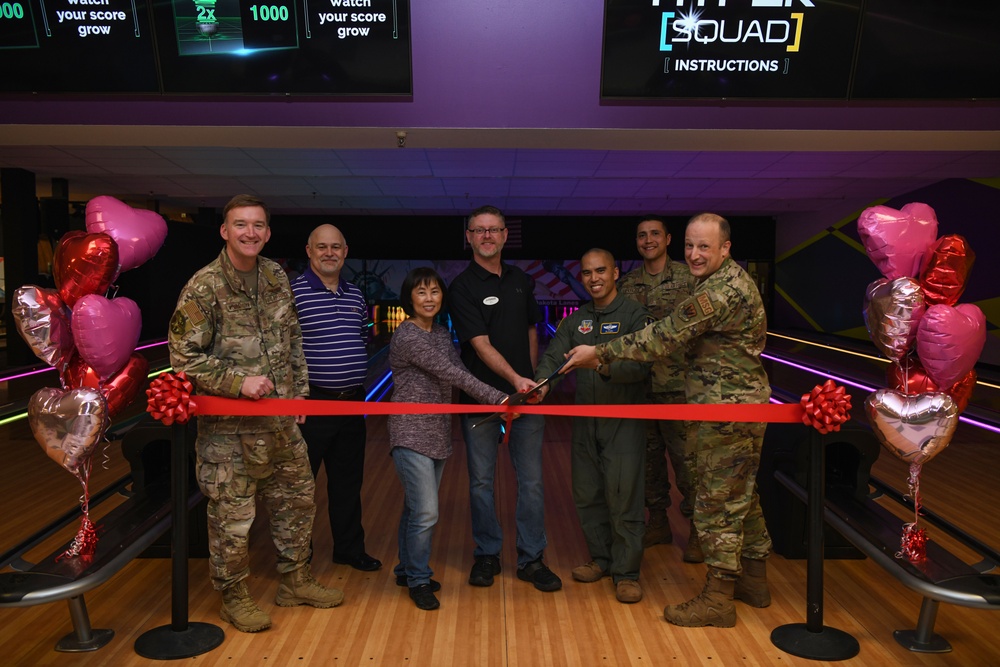 GFAFB launches Hyperbowl at Dakota Lanes