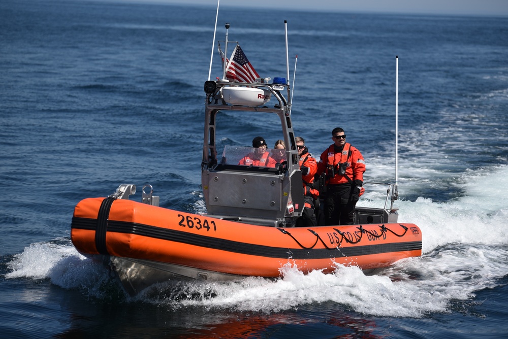 CGC William Chadwick training with French Navy