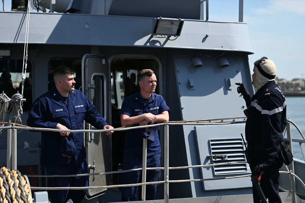 CGC William Chadwick training with French Navy