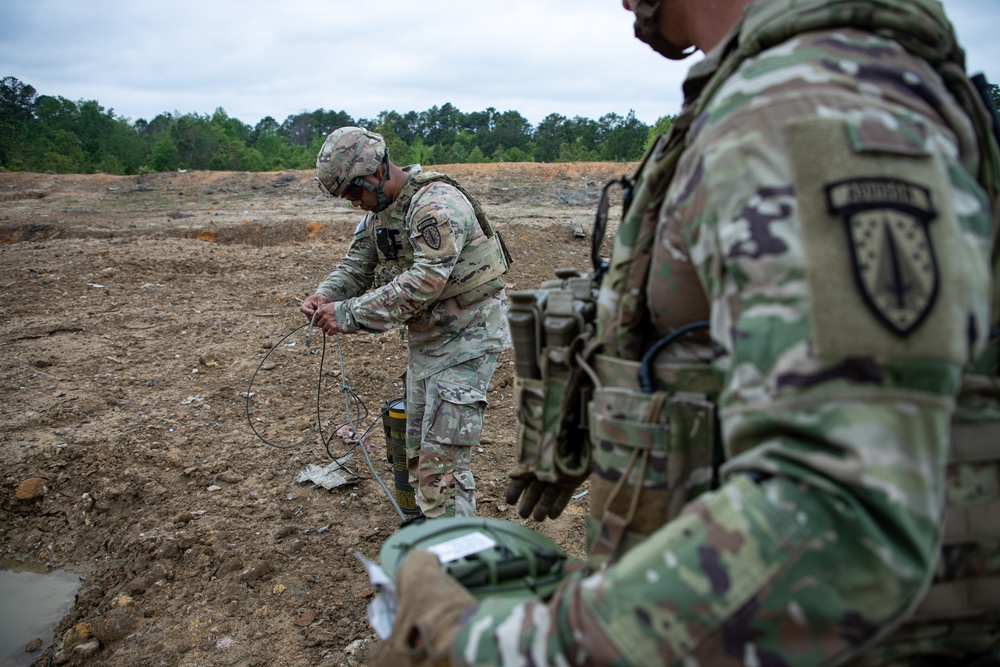 2SFAB Engineer Battalion conducts demolition range