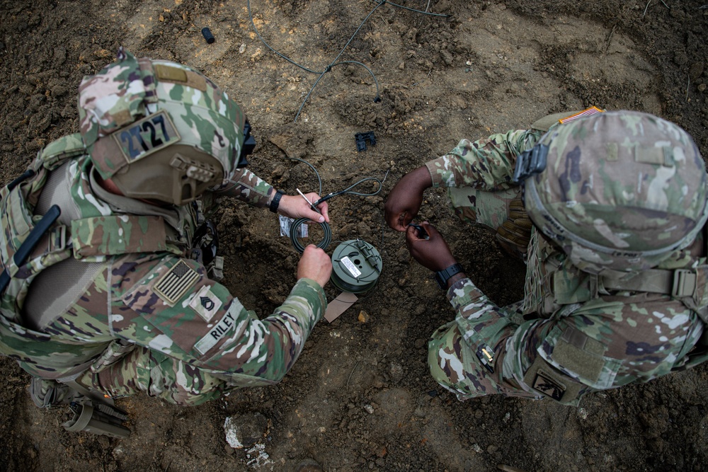 2SFAB Engineer Battalion conducts demolition range