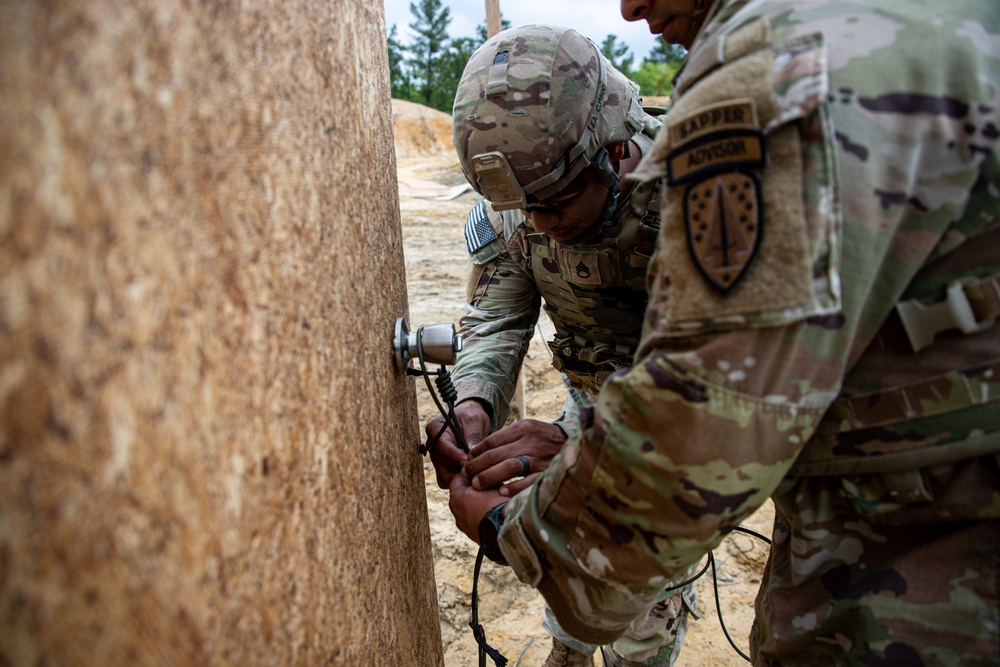 2SFAB Engineer Battalion conducts demolition range