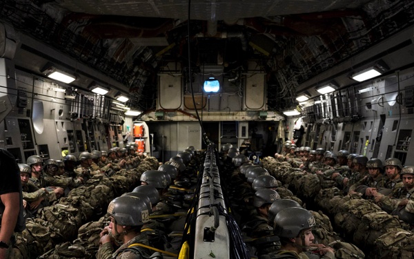 Army Airborne School helps service members pursue passions, enhance careers