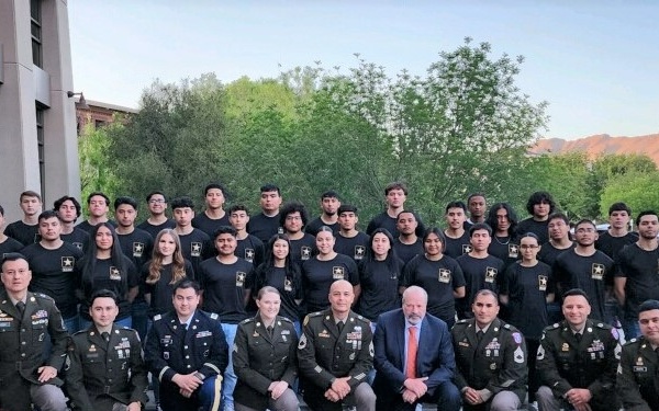 El Paso Salutes Future Military Members