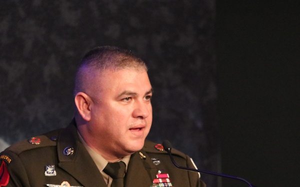 El Paso Salutes Future Military Members