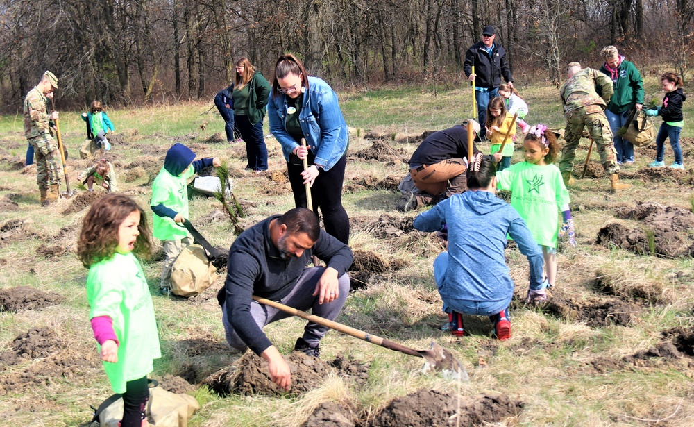 Dozens attend Fort McCoy’s 2023 Arbor Day observance; more than 500 trees planted