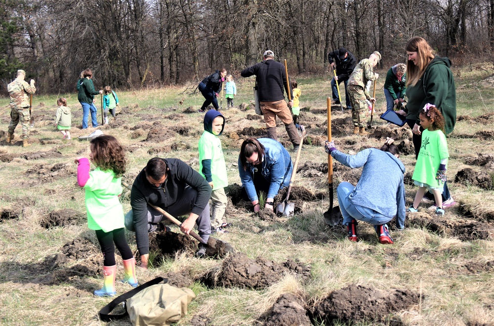 Dozens attend Fort McCoy’s 2023 Arbor Day observance; more than 500 trees planted