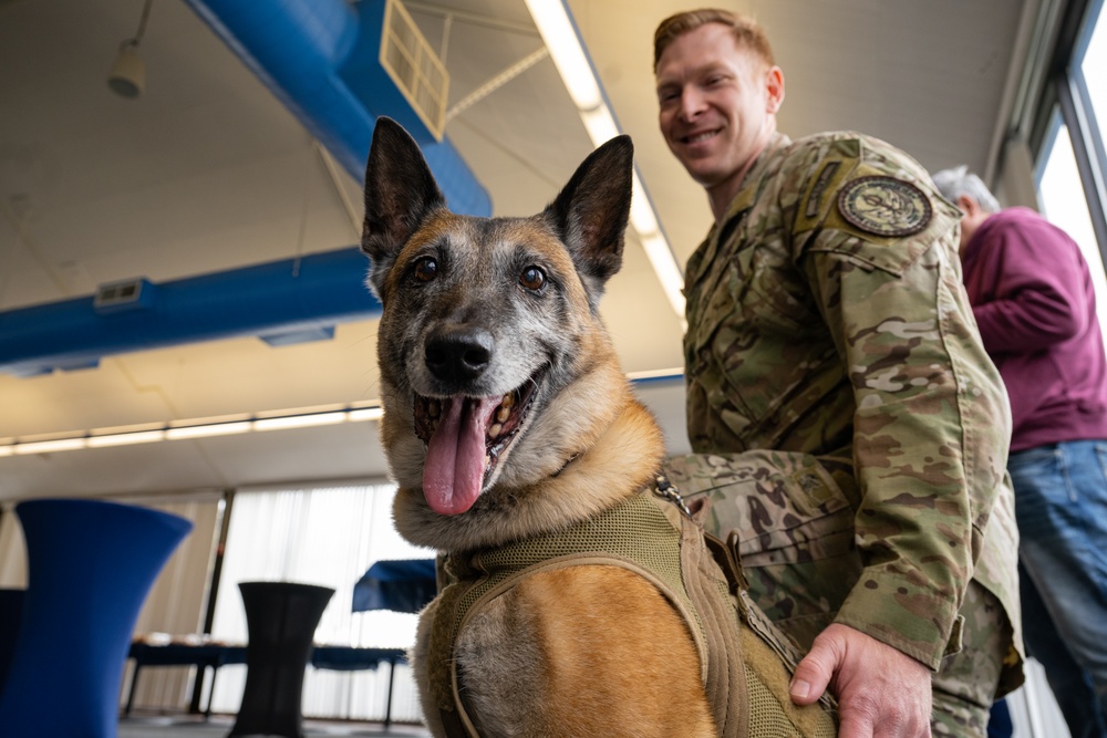 Coast Guard opens K-9 Team Memorial