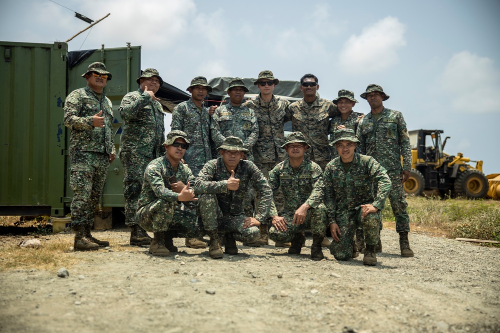 Balikatan 23 | AFP teaches 3d LAAB 3d MLR jungle warfare tactics