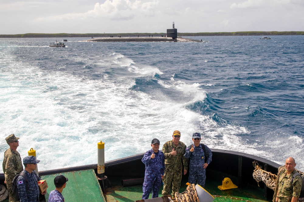 Distinguished visitors spend time at sea aboard the Ohio-class ballistic missile submarine USS Maine (SSBN 741).