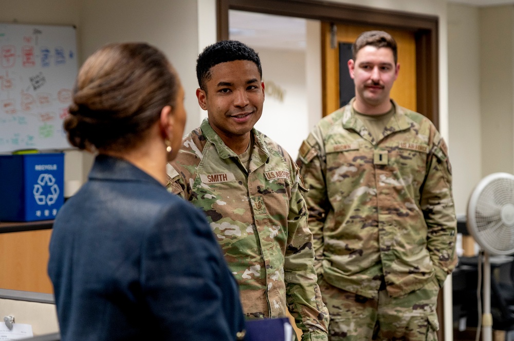 Defense Finance and Accounting Service Director Visits Osan Air Base