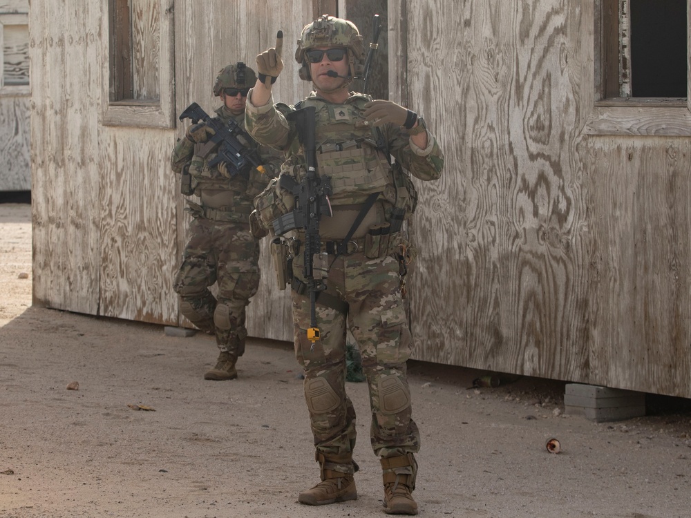 Task Force Spartan Crisis Response Task Force trains in Kuwait