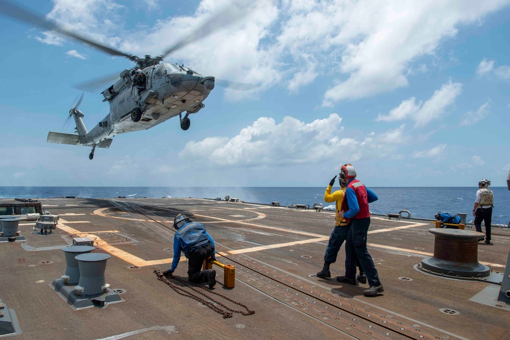 Wayne E. Meyer Conducts Flight Operations