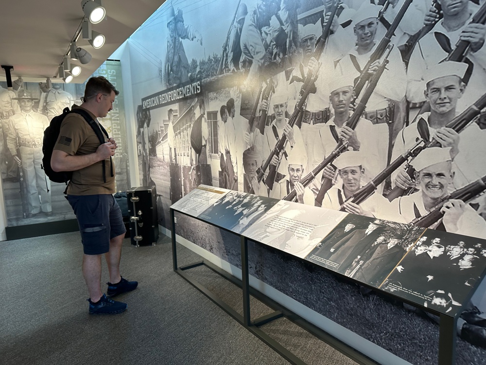 Makin Island Chiefs Visit American Cemetery