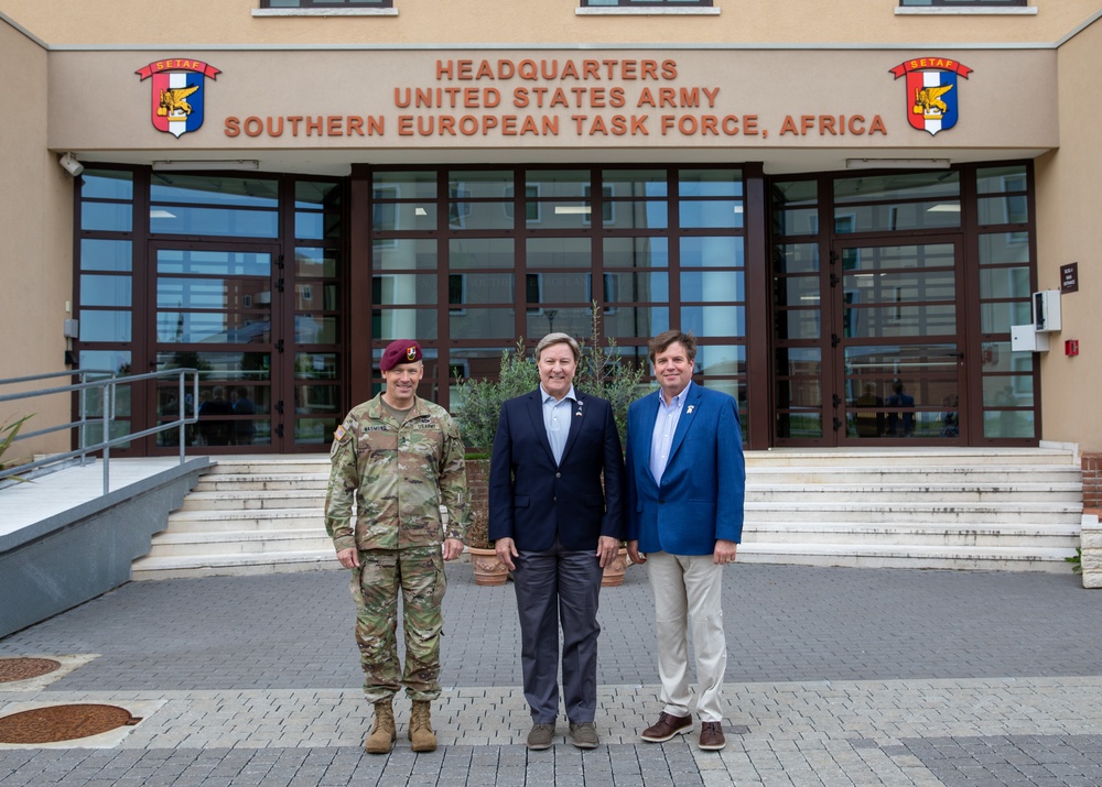 Congressional Delegation visits SETAF-AF