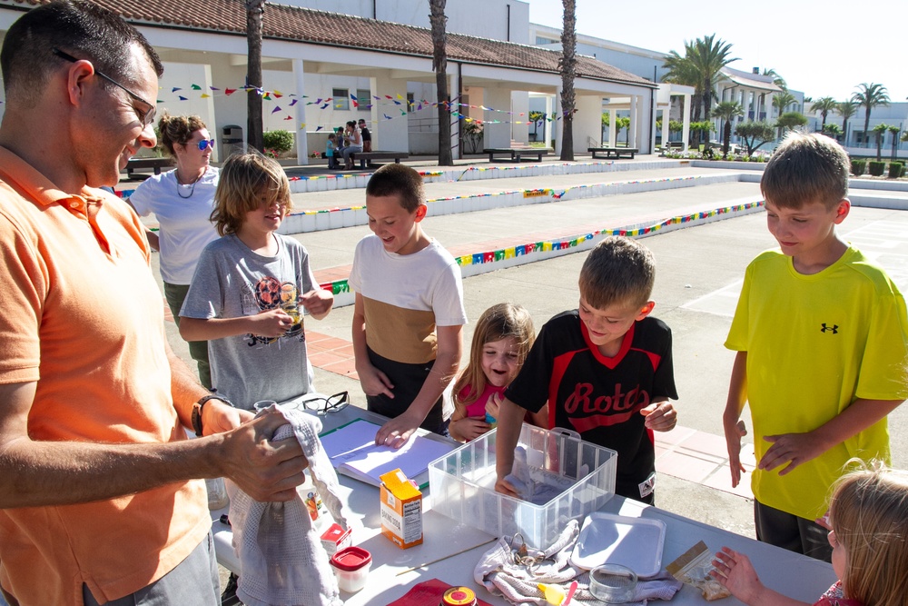 Rota Elementary School hosts Third Annual STEAM Family Night