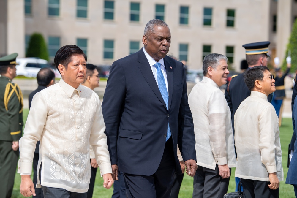 Armed Forces Full Honors Arrival ceremony in honor of the president of the Philippines, Ferdinand Romualdez Marcos Jr.