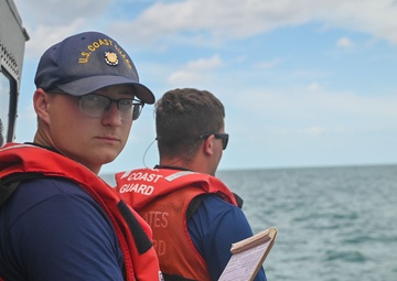 Coast Guard Station Marathon conducts recreational vessel boardings