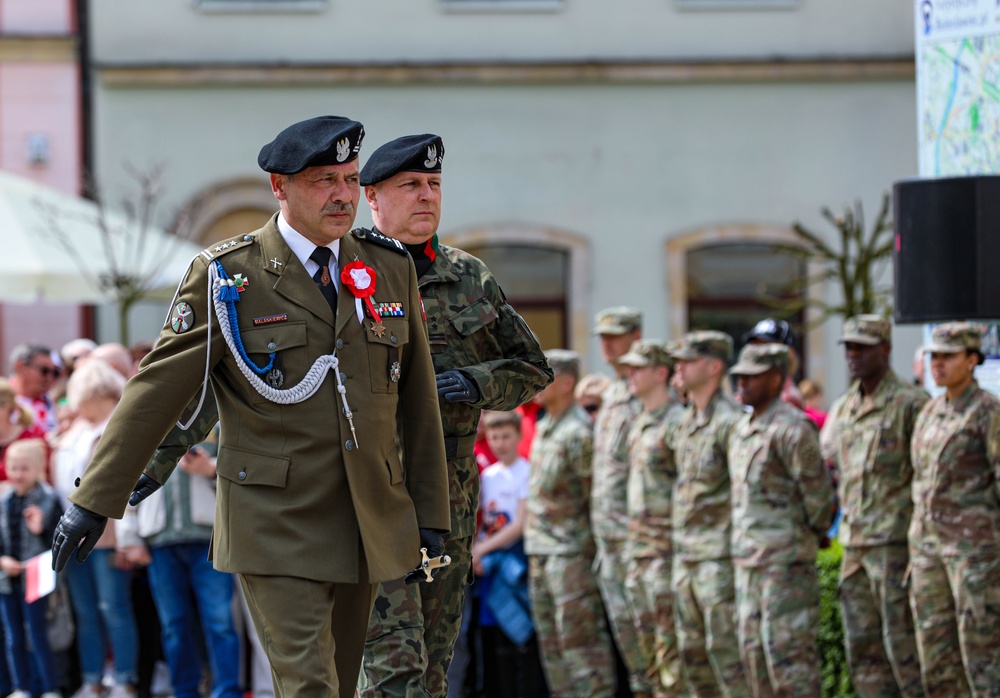 4ID Celebrates Flag Day with Poland in Bolesławiec