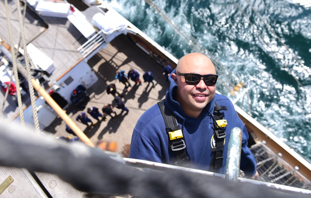 USCGC crew members receive climbing aloft training