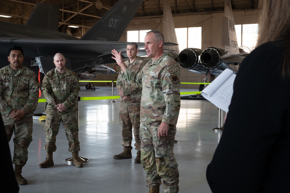 Nellis Air Force Base Hosts Pennsylvania Staff Delegates