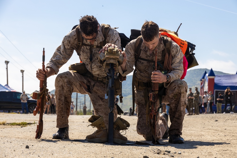 Marines and Veterans take on 14th Annual Recon Challenge