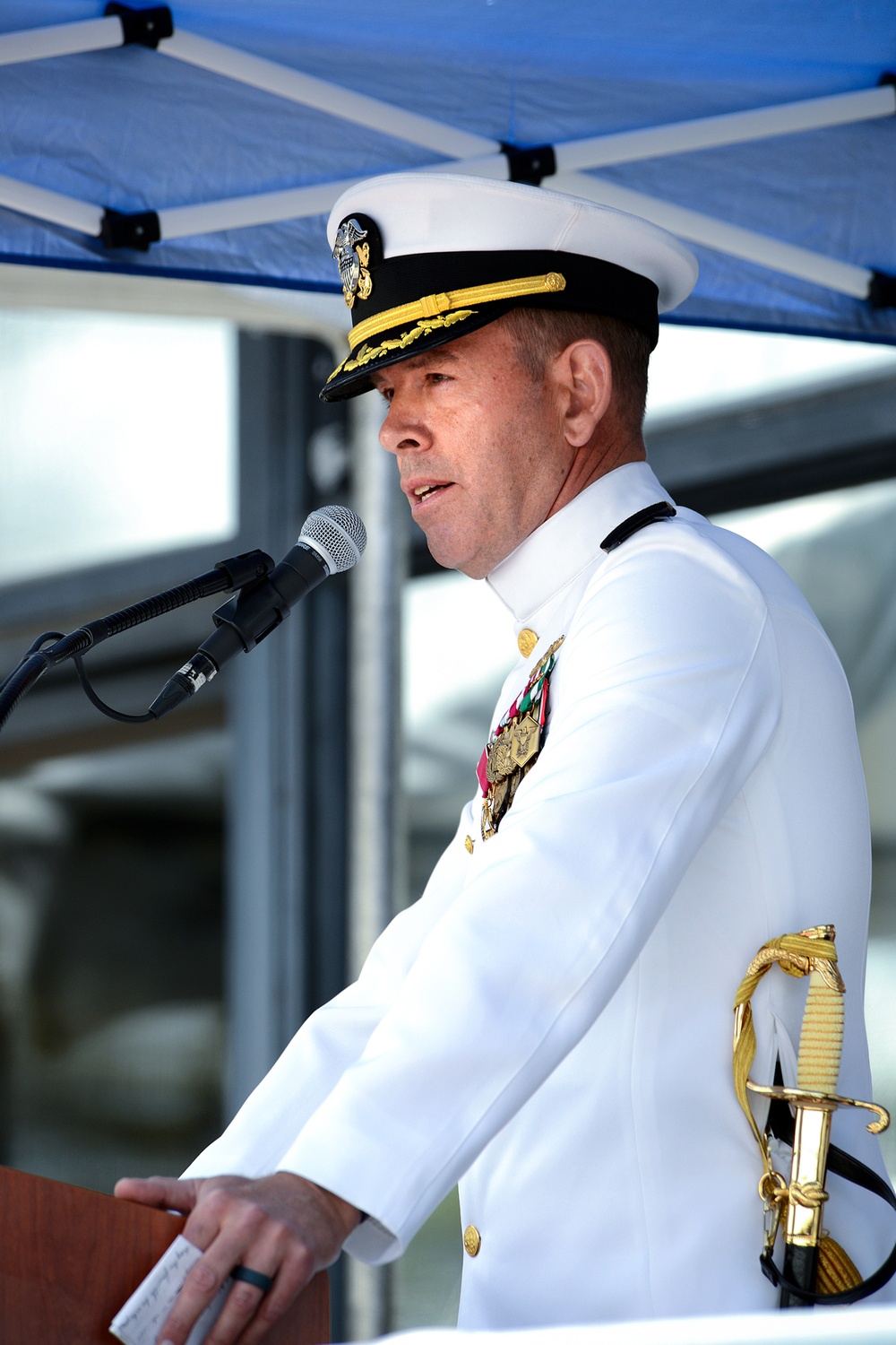 NIWC Pacific holds change of command, retirement ceremony