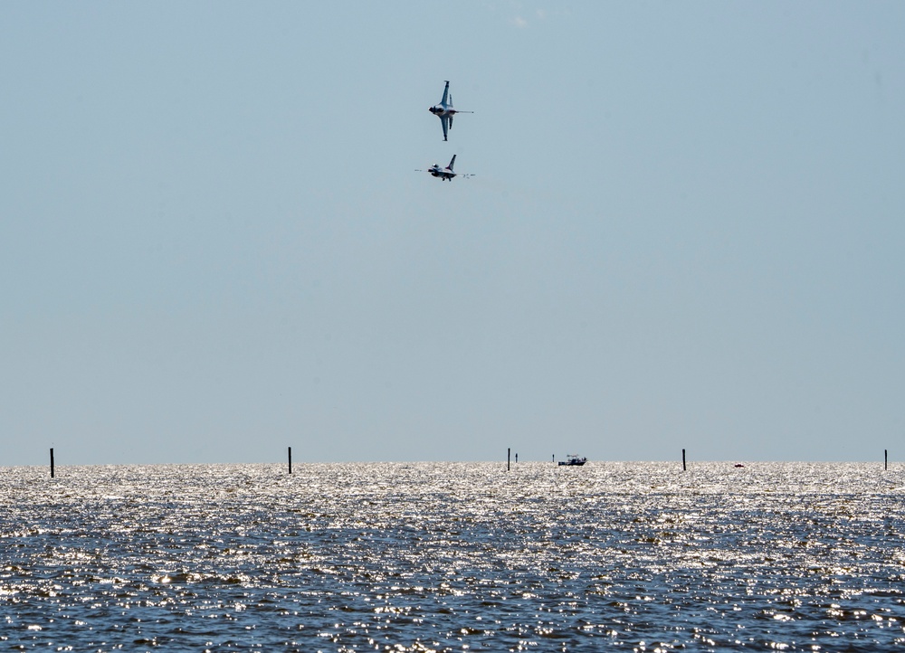 Thunderbirds rock Biloxi
