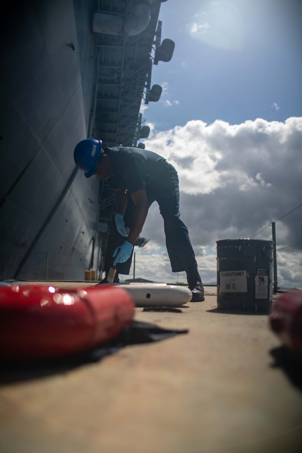 Tripoli Sailors Paint Anchor and Chain During Ongoing SRA