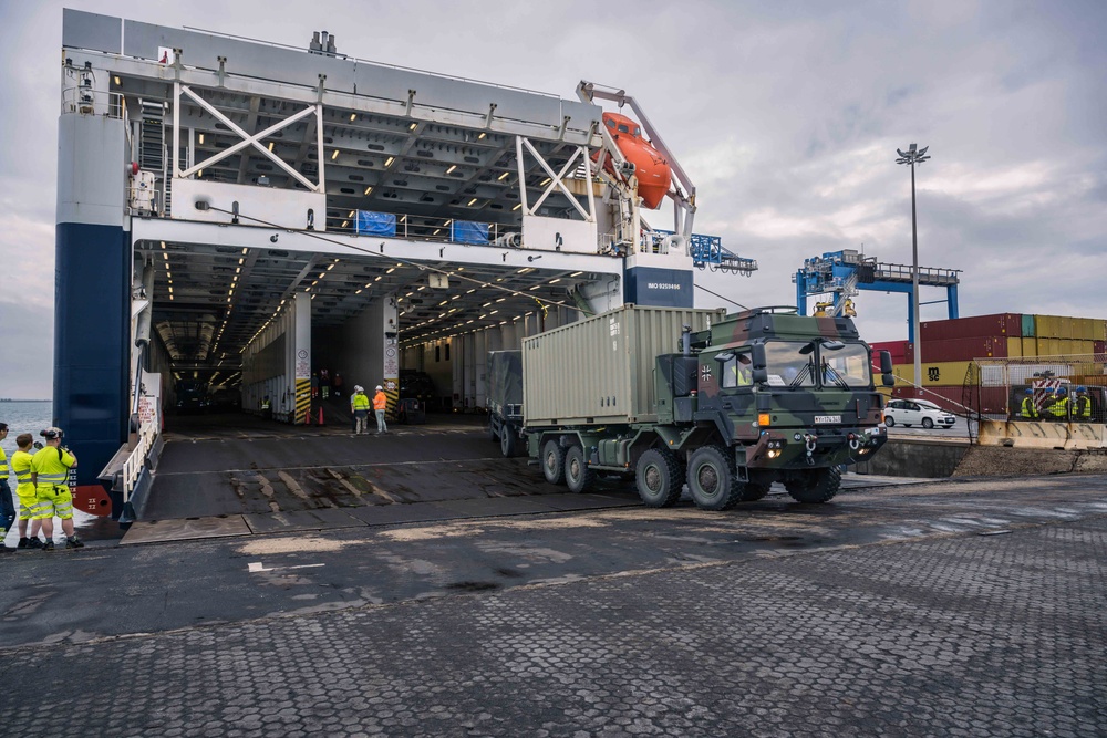 Exercise Noble Jump 23: Unloading Equipment in Cagliari