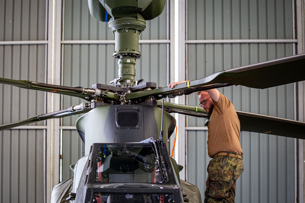 Noble Jump 23: Tiger Attack Helicopter Assembly