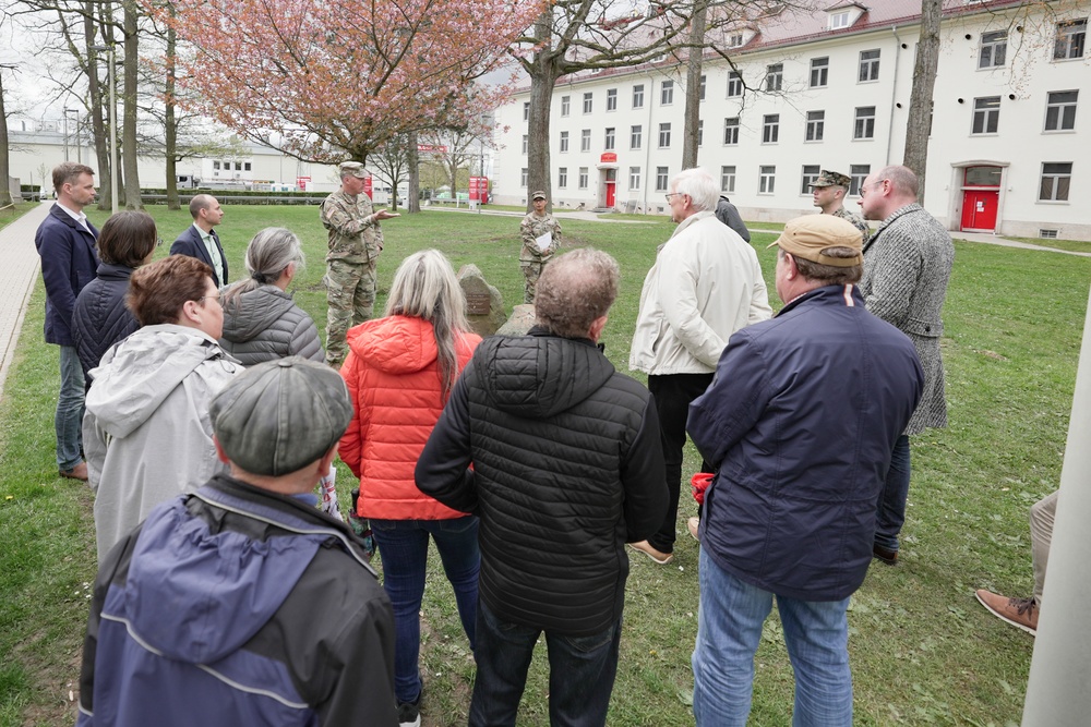 Boblingen Lord Mayor and city council members visit MARFOREUR/AF