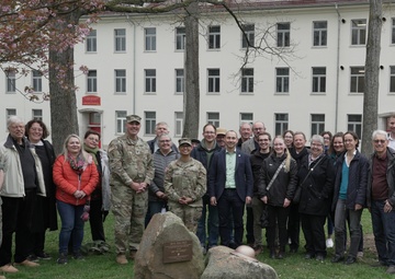 Boblingen Lord Mayor and city council members visit MARFOREUR/AF