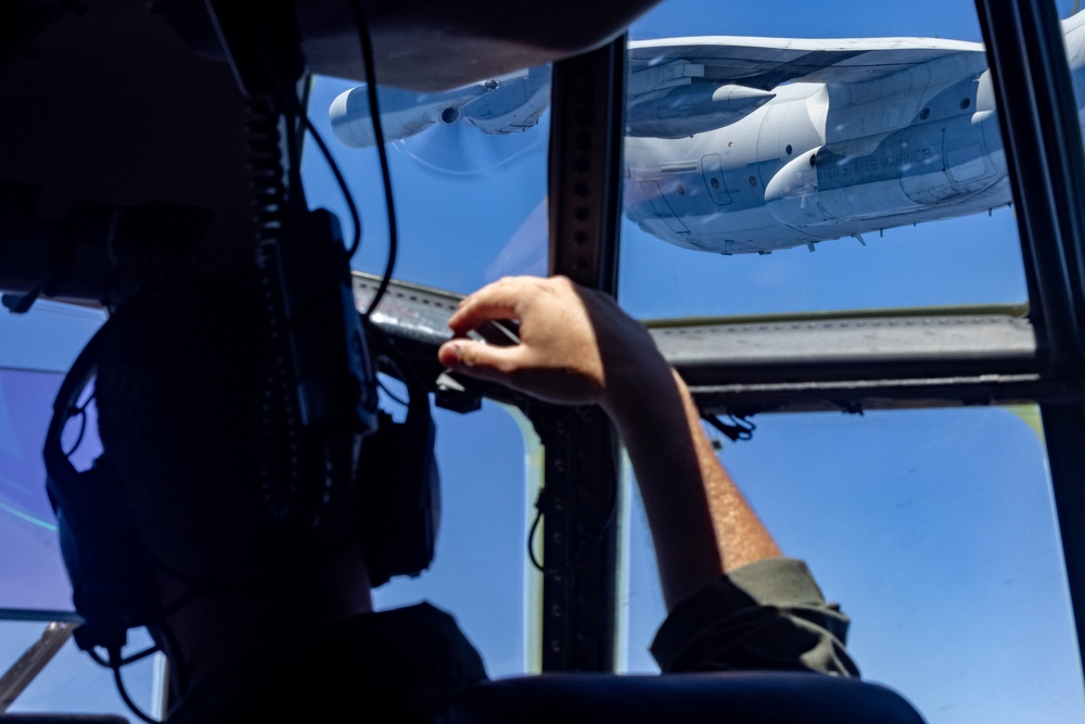 VMGR-252 conducts a formation flight during Emerald Warrior 23 FTX