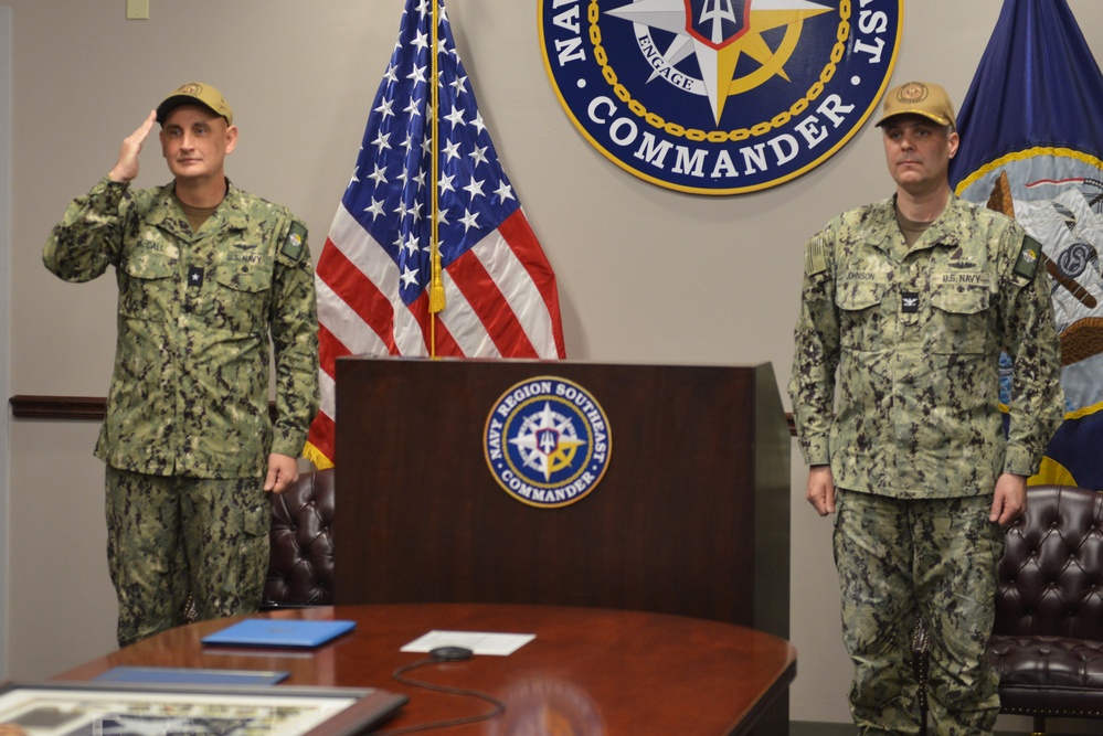 Navy Region Southeast Holds Change of Command