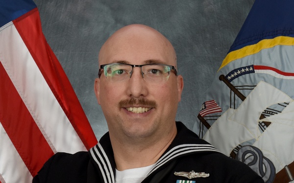 NAVIFOR Announces IW Domain Sailors of the Year