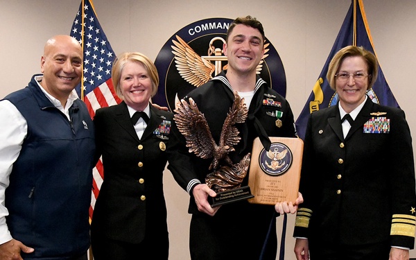 NAVIFOR Announces IW Domain Sailors of the Year