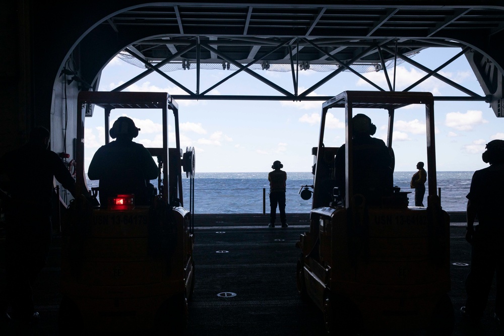 USS Wasp Begins Basic Phase